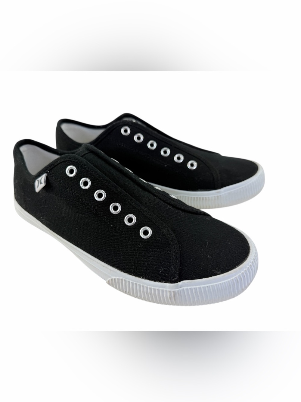 1676560 Hurley Chloe, Women's  Canvas Slip-on Shoe, Black,‎ 196064302799 Sz 6.5